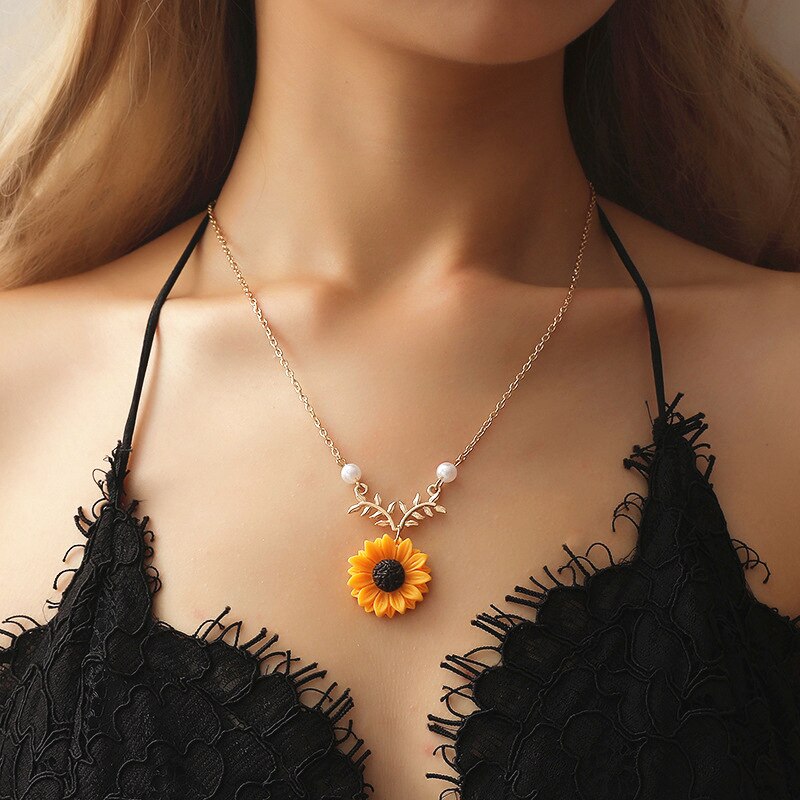 Collier Rose Gold Rose Statement Pendant Necklace