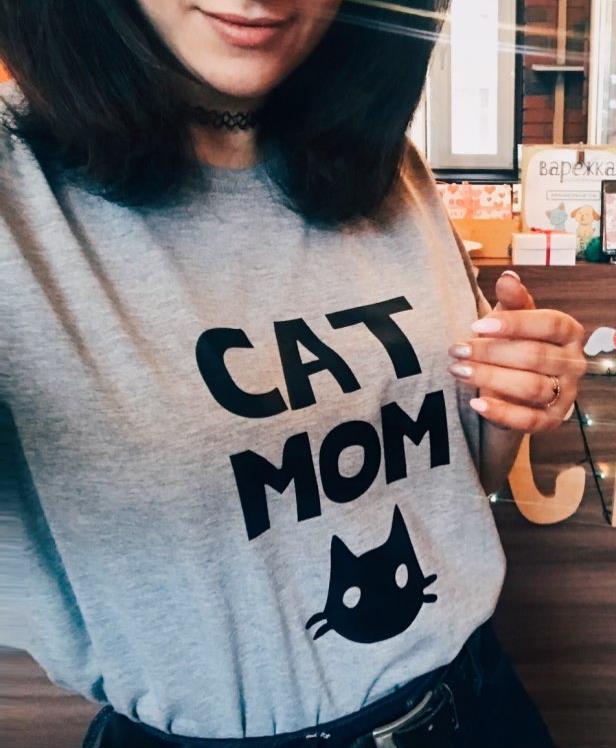 Cat Mom Print Womens T-Shirt