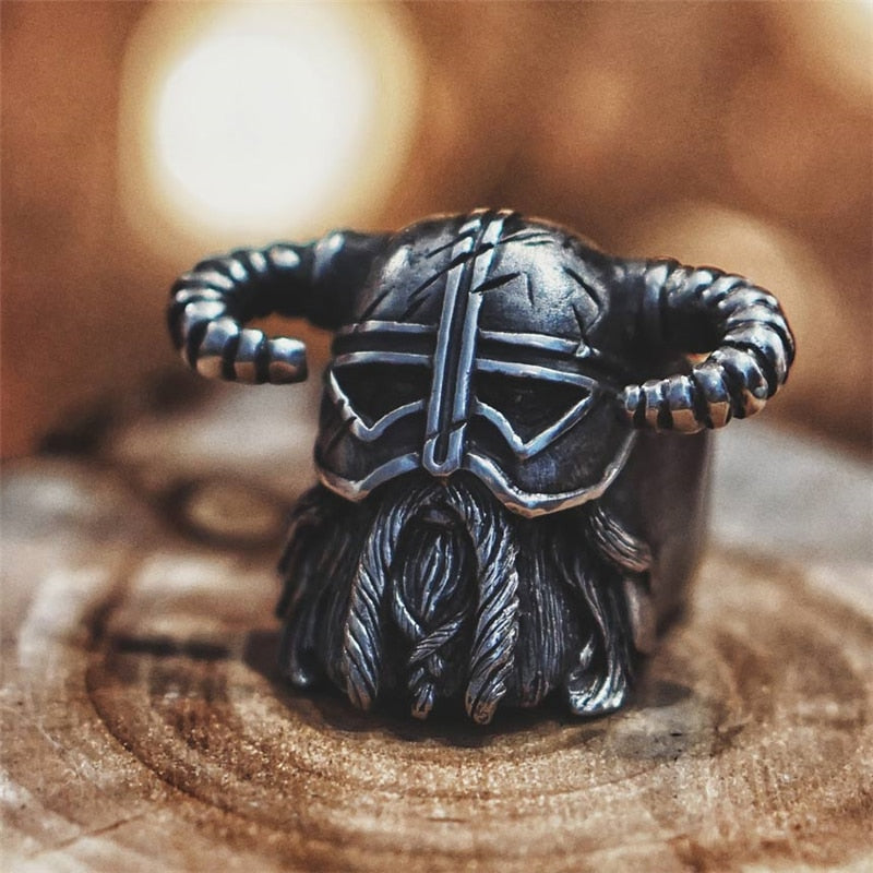 Viking Nordic Style Horn Helmet Ring