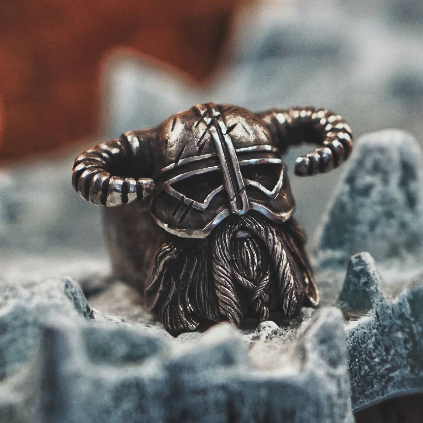 Viking Nordic Style Horn Helmet Ring