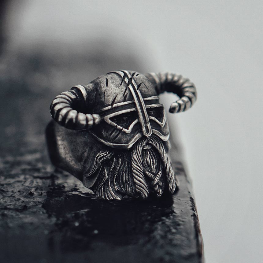 Viking Nordic Style Horn Helmet Ring