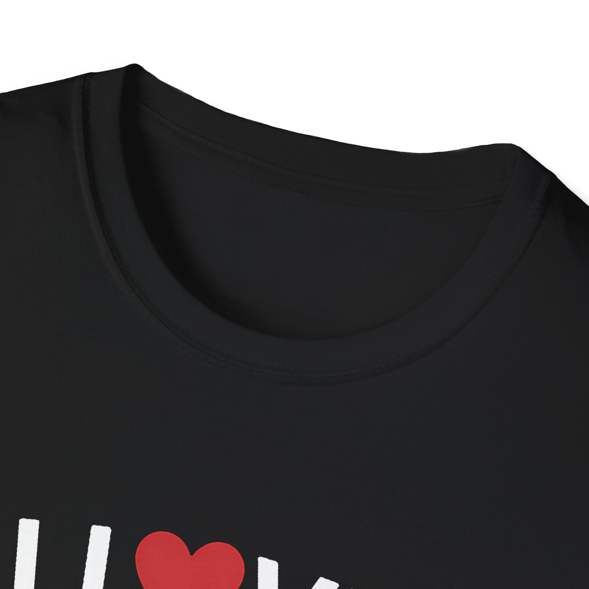 I Love My Mom And Dad T-Shirt — Family Love Tee for Parents & Kids Unisex Shirt