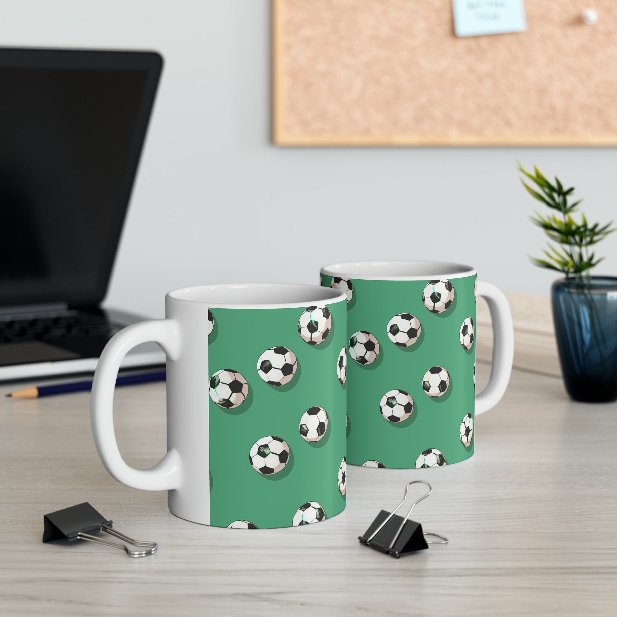 soccer gift, soccer coach gift, soccer player gift, gift for soccer fan, gift ideas, football gift, football lover gift, football coach gift ideas, football mug