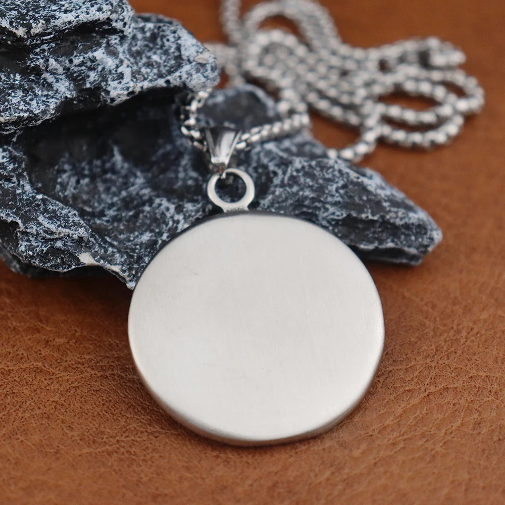 Classic Warrior Spartan Shield Pendant Necklace | Stainless Steel King of War Spartan Warrior Necklace
