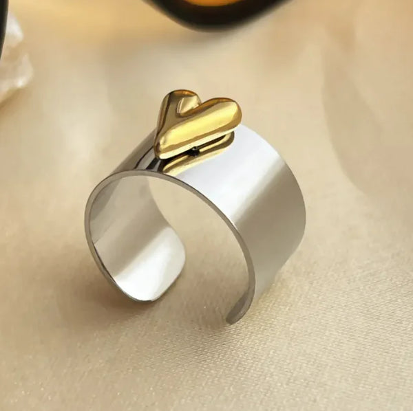 Vintage Love Heart Ring