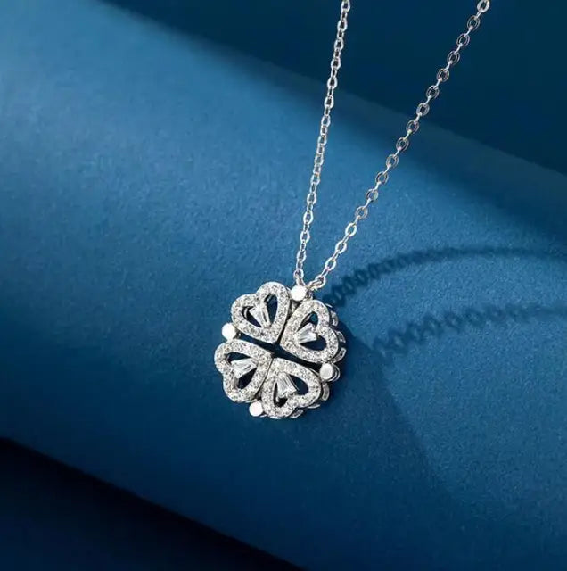 Four Leaf Clover Heart Shape Necklace Main image