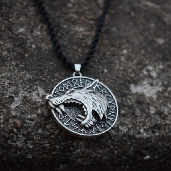 Fenrir Wolf Head Necklace | Norse Mythology Wolf Necklace