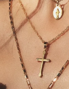 Trait Cross Necklace Secondary image