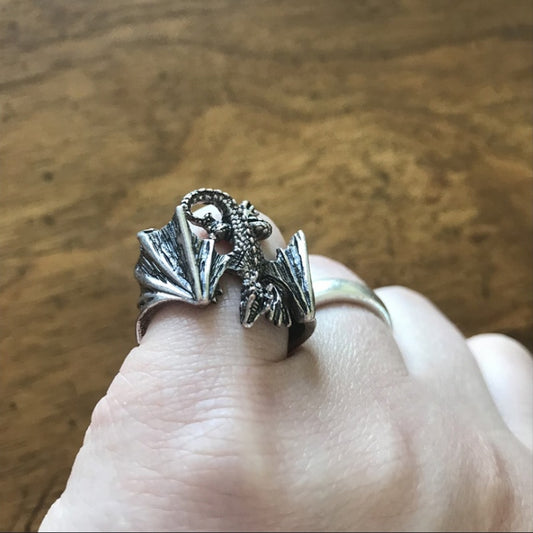Resizable Dragon Ring