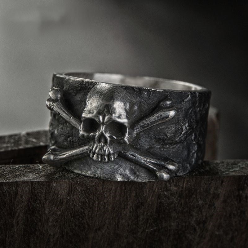 Mens Vintage Skull And Crossbones Stainless Steel Pirate Ring Secondary image