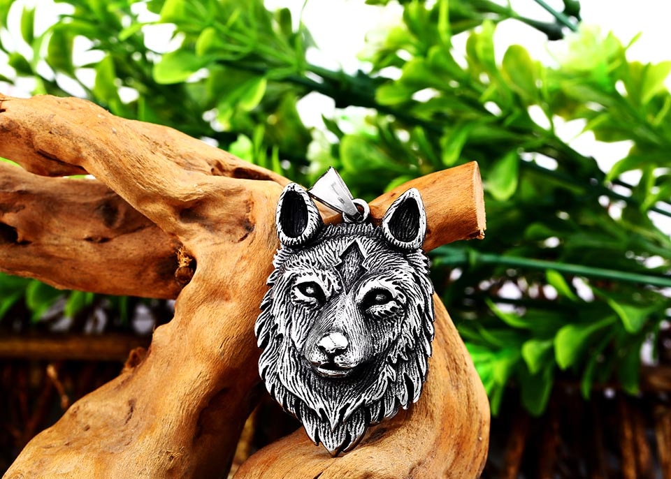 wolf necklace