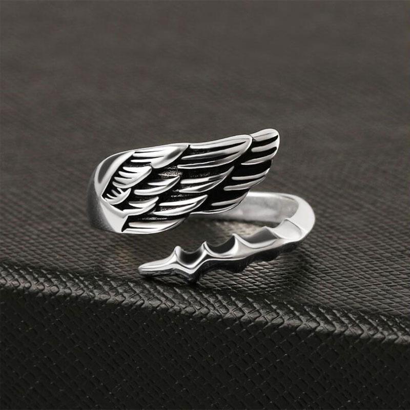 Angel Wing Sterling Silver Ring Main image