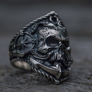 Gothic Pirate Skull Ring Gothic Pirate Skull Ring