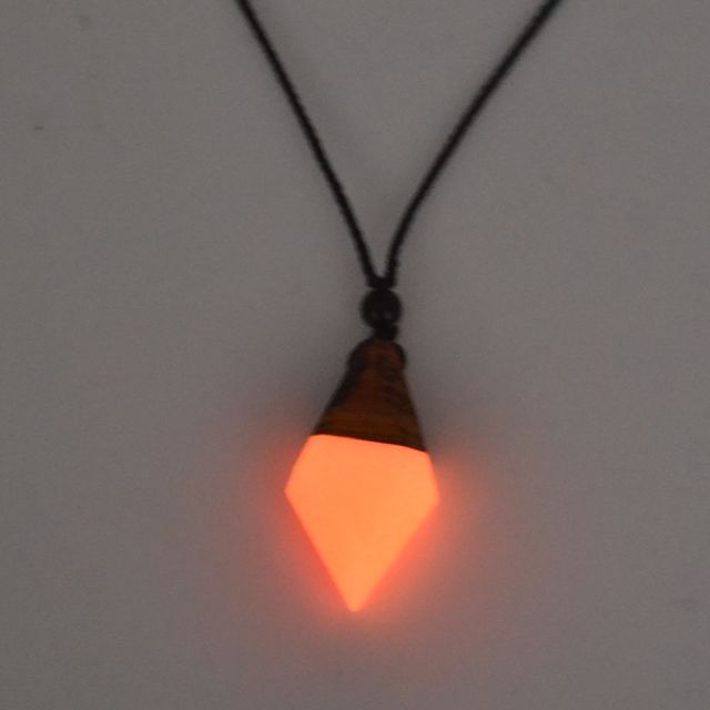 Glowing Arrow Necklace