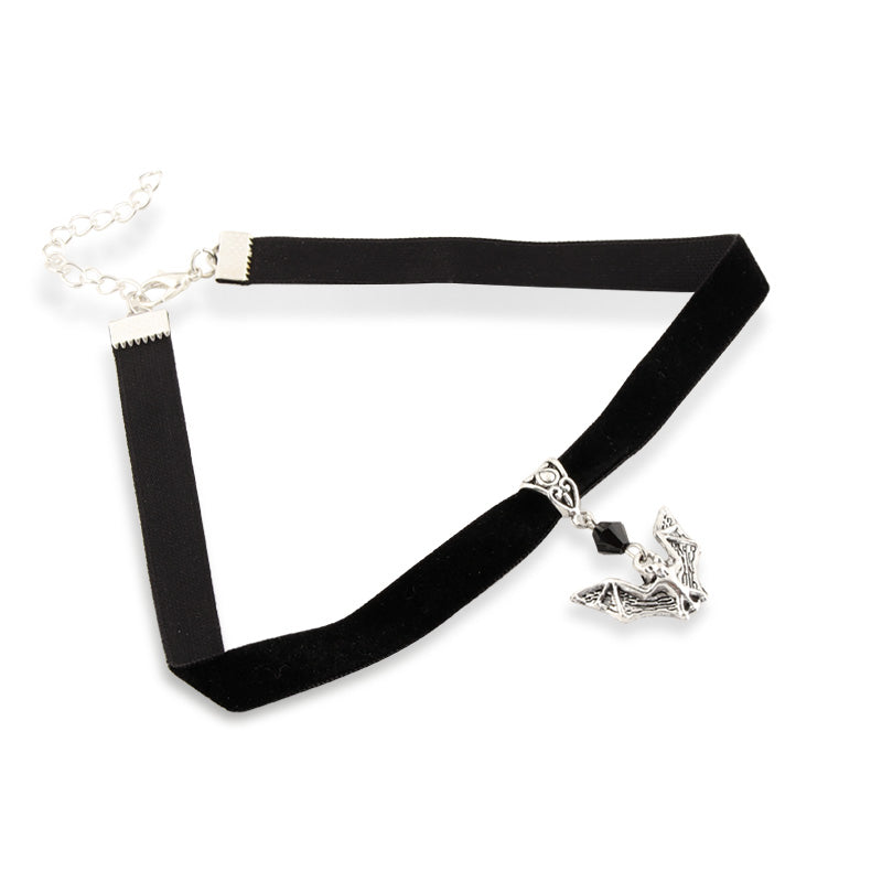 Gothic choker with bat and chains