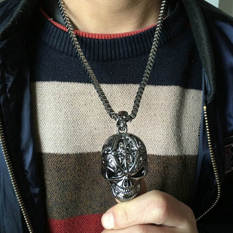 Evil Skull Necklace Secondary image