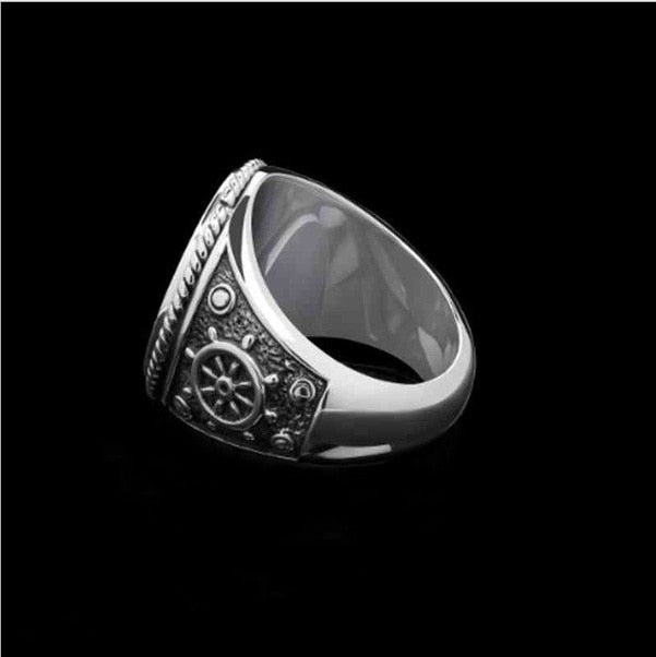 Mens Pirate Skull Ring Secondary image