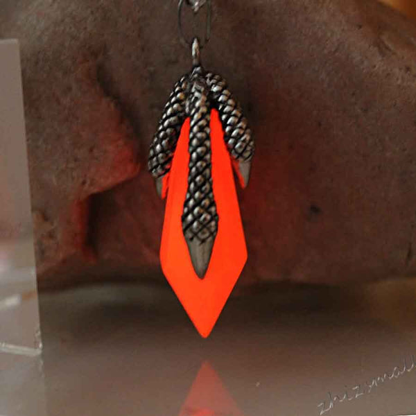 Glow In The Dark 316L Stainless Steel Claw Dragon Necklace