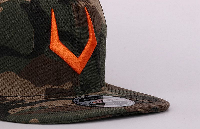 High Quality 3D Pierced Embroidery Snapback Cap