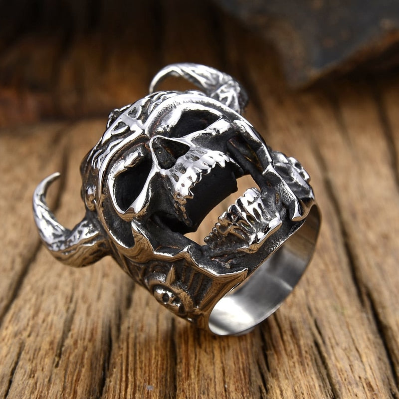 Vintage Horned Helmet Viking Warrior Skull Ring