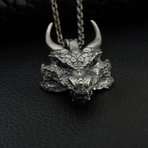 Exquisite Dragon Head Pendant Necklace