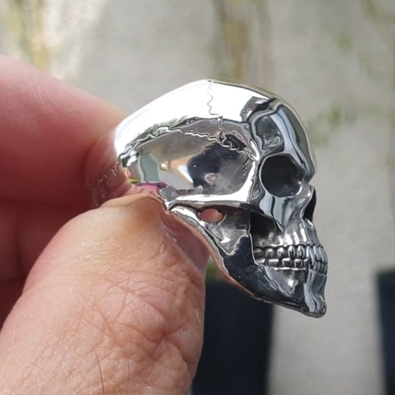 Shiny Skull Ring