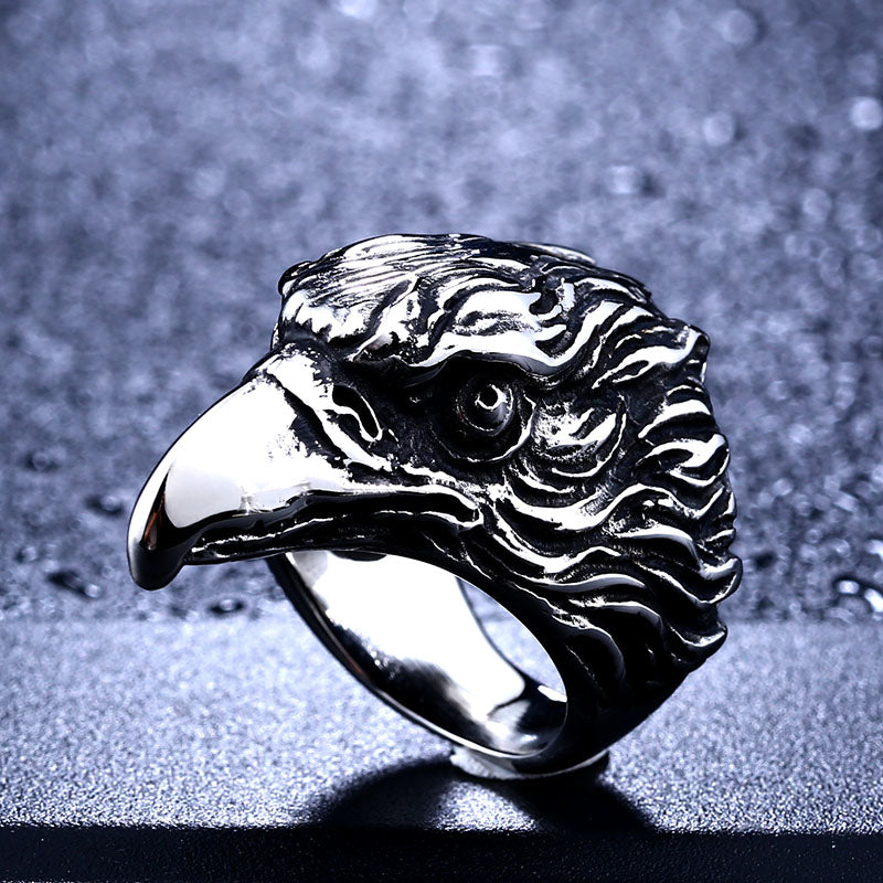 Eagle Head Ring Secondary image