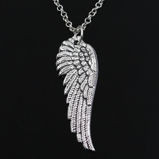 Angel Wings Pendant Necklace Secondary image