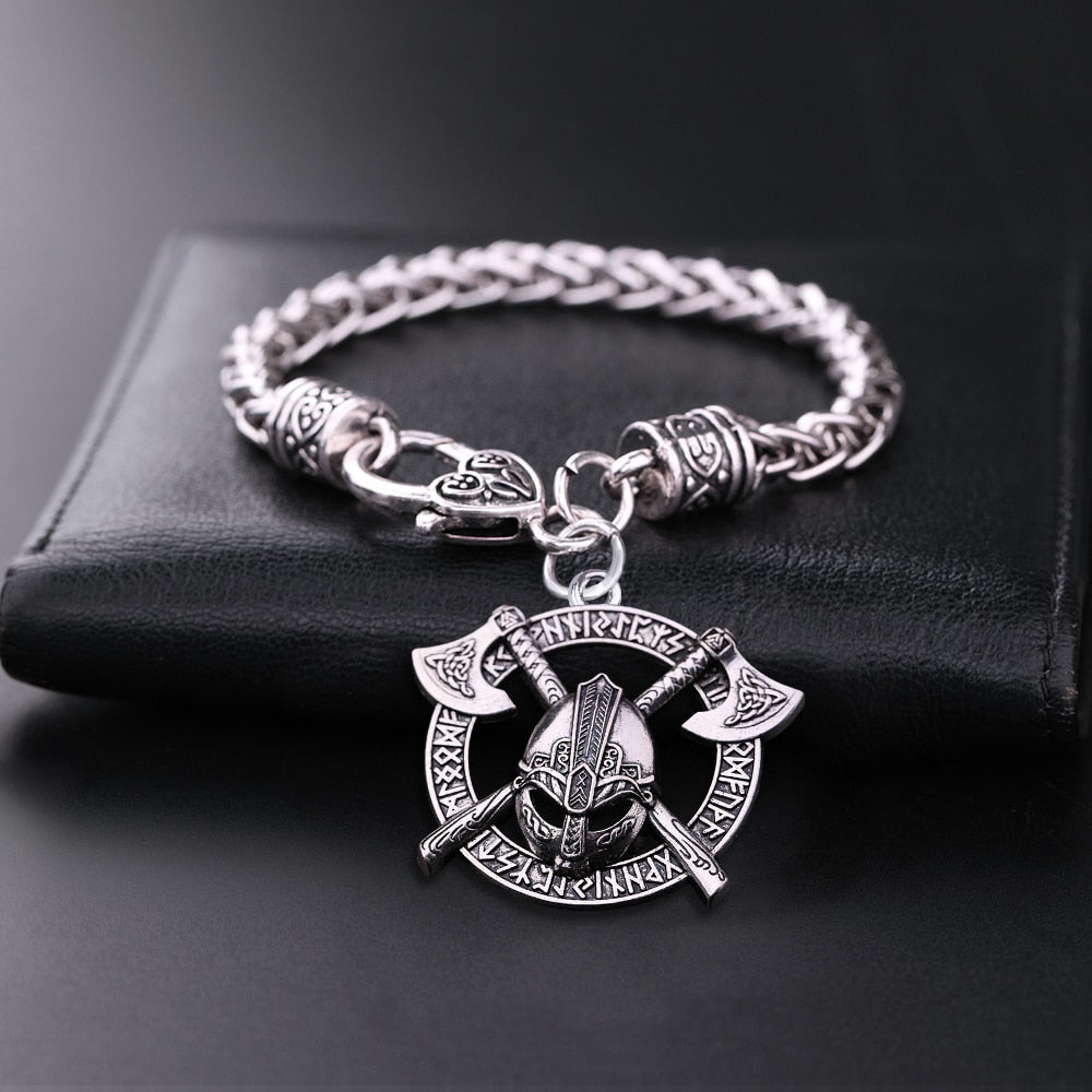 Nord Amulet Sword Axe Helmet Bracelet Main image