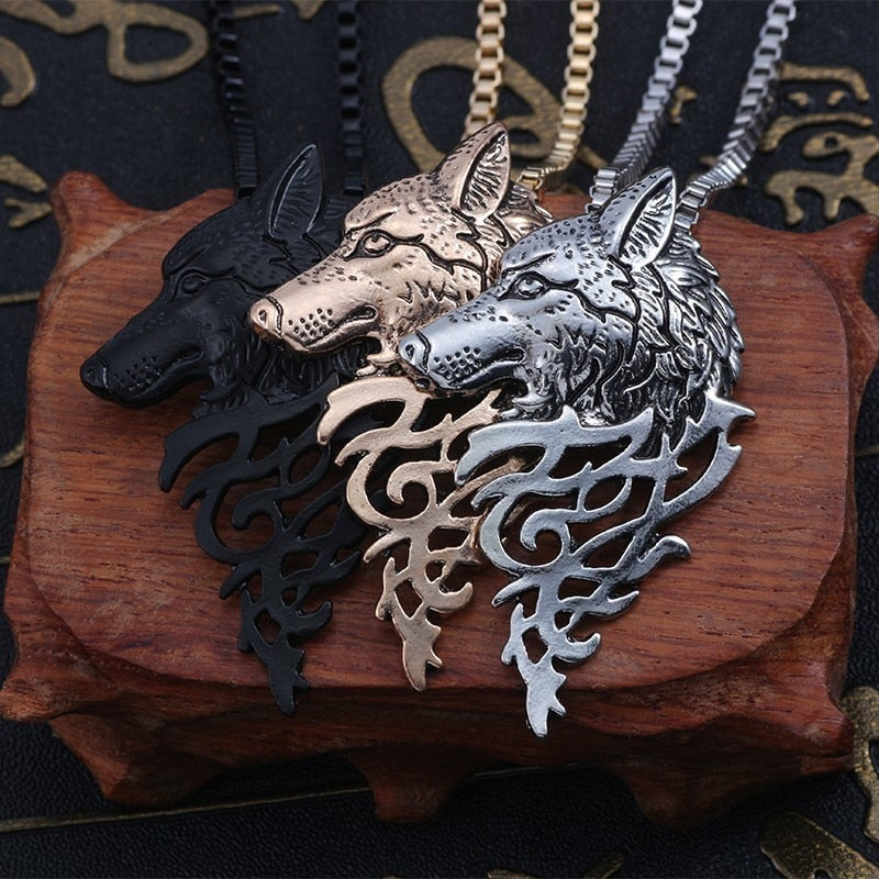 Wolf Necklace Stainless Steel Secondary image
