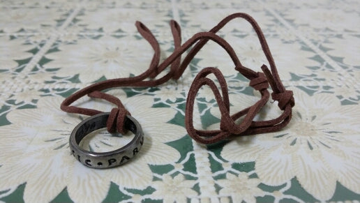 Sir Francis Drake's Necklace Secondary image