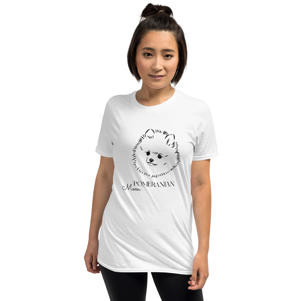 Pomeranian Mom Shirt | Pomeranian Gifts | Pomeranian Unisex T-Shirt